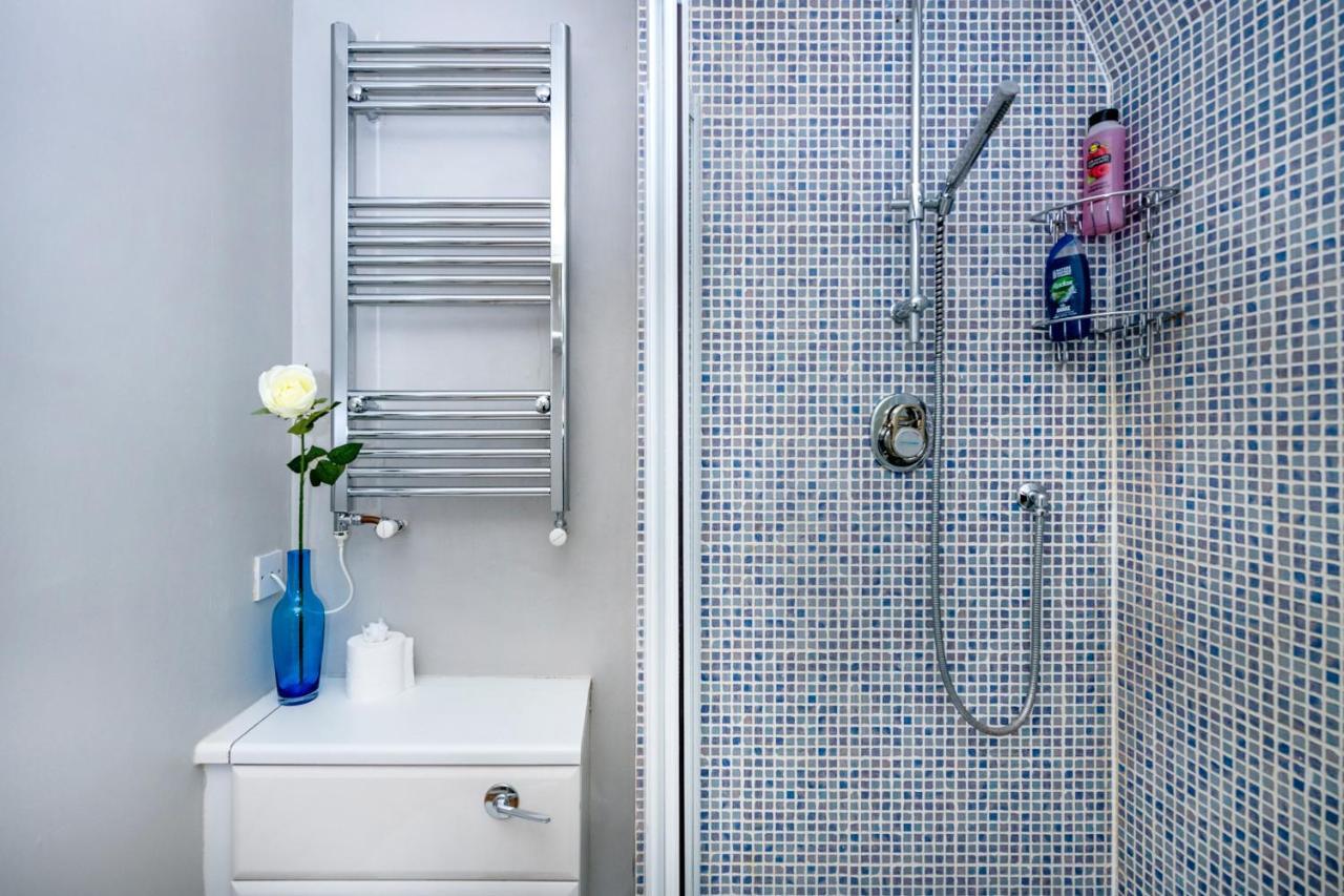 Victoria Mews House - By Sojourn Apartman London Kültér fotó